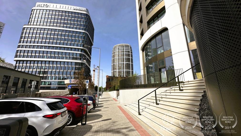 SKY Park - elegantný 2-izbový byt s terasou a panoramatickým výhľadom