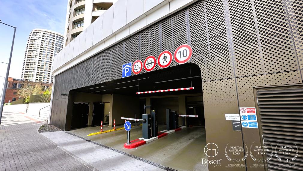 SKY Park - elegantný 2-izbový byt s terasou a panoramatickým výhľadom