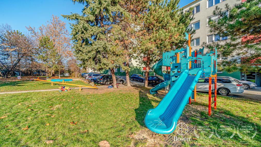 BOSEN | Moderný 3-izbový byt s lodžiou, Mierová ul. BA