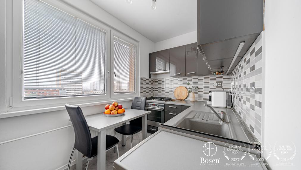 BOSEN | Kompletne zariadený 2 izbový byt, Dúbravka