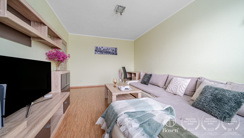 BOSEN | Kompletne zariadený 2 izbový byt, Dúbravka