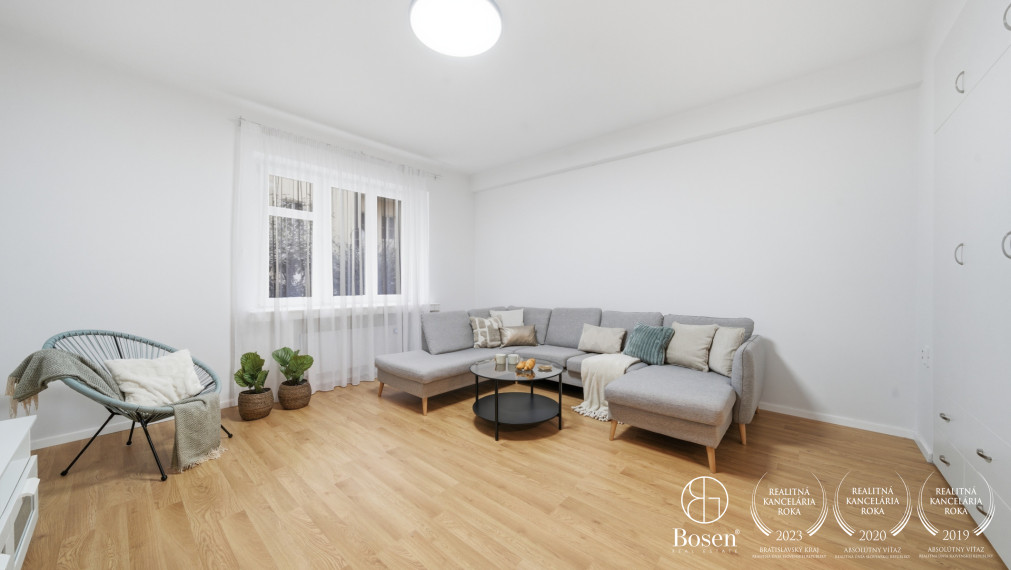 BOSEN | 2 izbový byt blízko centra mesta v tichej ulici, Lermontovova, 55 m²