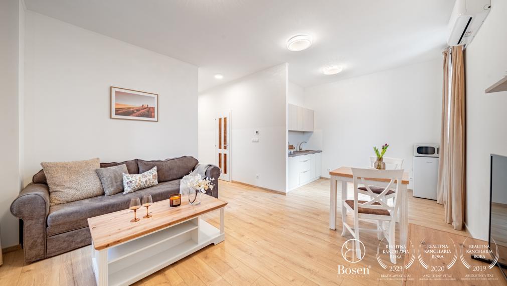 BOSEN | Štýlový 2-izbový byt pri Dunajskej Strede, parkovanie v cene, 50 m2