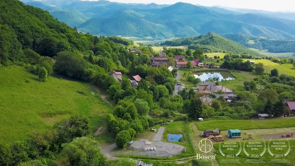 BOSEN | Pozemok pre Váš rodinný dom, hotové a schválené.