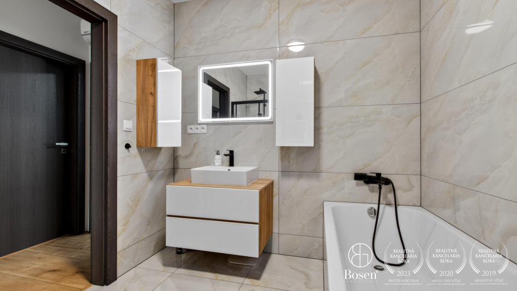 BOSEN | Novostavba 4 izbového rodinného domu, Malacky