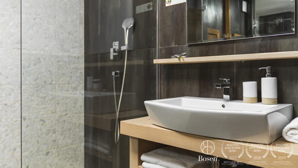 BOSEN | Exkluzívny 2 izbový apartmán s terasou, Kukučka rezort, Tatranská Lomnica