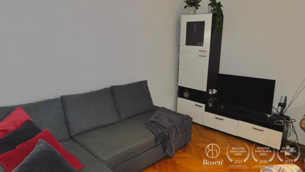 BOSEN | príjemný 1-izbový byt na prenájom, Pluhová ulica