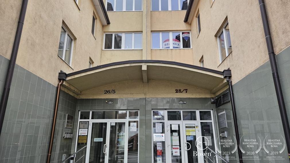 BOSEN | Prenájom: 2 IZBOVÝ BYT V TEHLOVOM DOME, 58 M2, CENTRUM