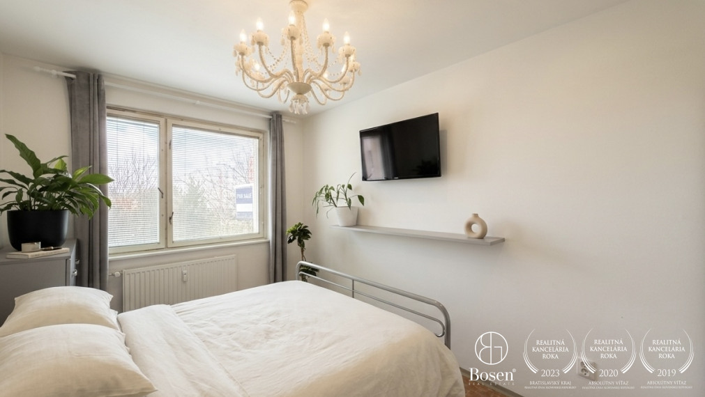 BOSEN | Praktický 4 izb.byt s loggiou a pivnicou, pôvodný stav, Vrakuňa, Vŕbová, 84 m2