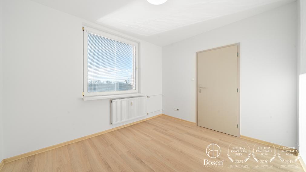 BOSEN | Moderný, kompletne zrekonštruovaný 3-izbový byt v lokalite Šaľa – Veča