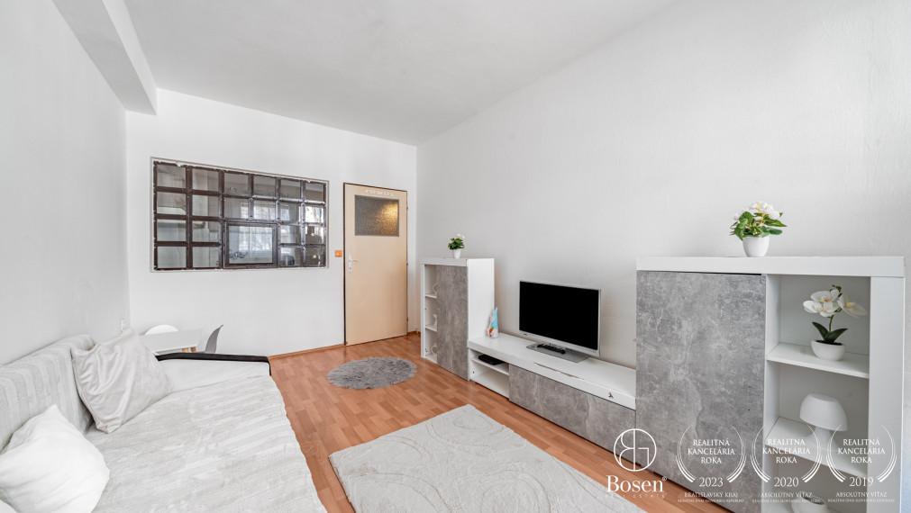 REZERVOVANÉ ! BOSEN | 1,5 izbový byt v Ružinove-Vlčie Hrdlo