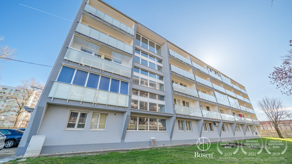 REZERVOVANÉ ! BOSEN | 1,5 izbový byt v Ružinove-Vlčie Hrdlo