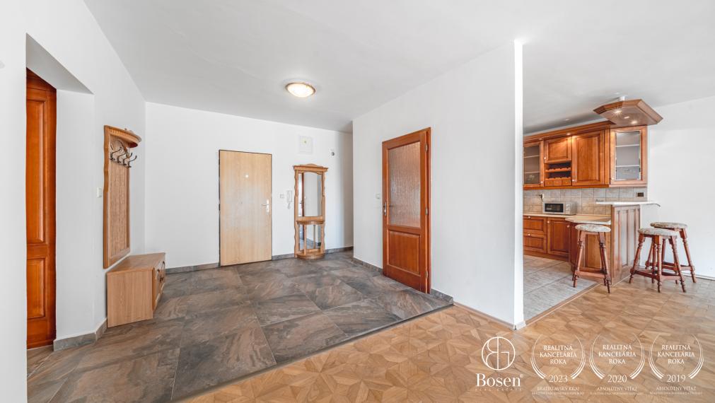 BOSEN | Prenájom 3 izbového bytu v blízkosti Horského parku, Drotárska cesta, 112 m2