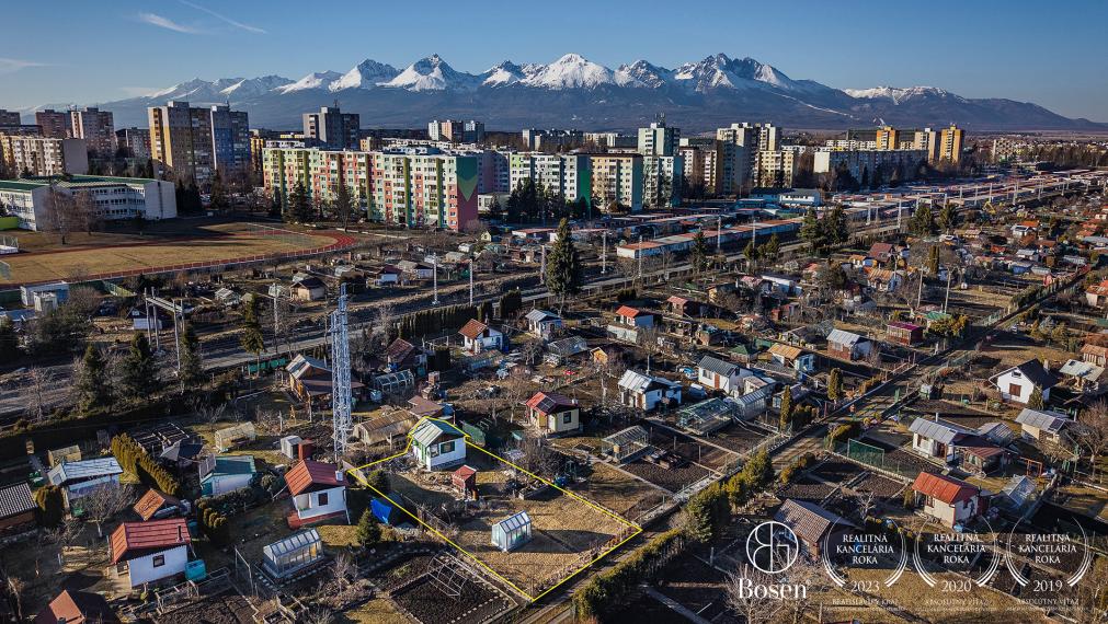 BOSEN | Záhradná chatka s pivnicou a skleníkom – Starý Juh