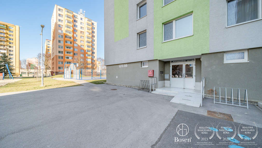 BOSEN | Slnečný 3 izbový byt s balkónom, Senica