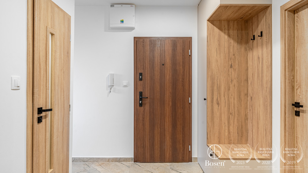 BOSEN | Kompletne zrekonštruovaný 4 izbový byt, 82m2, Medveďovej, Petržalka