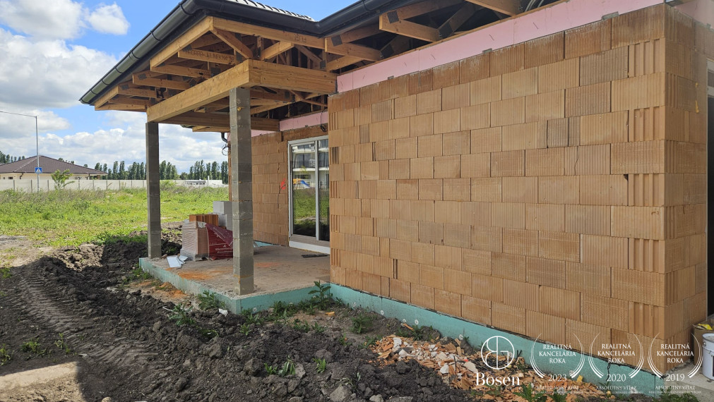 BOSEN | 4izb Rodinný dvojdom so záhradou v Dunajskej Strede