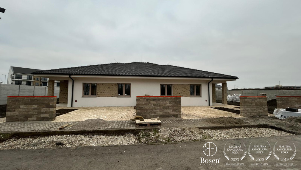 BOSEN | 4izb Rodinný dvojdom so záhradou v Dunajskej Strede