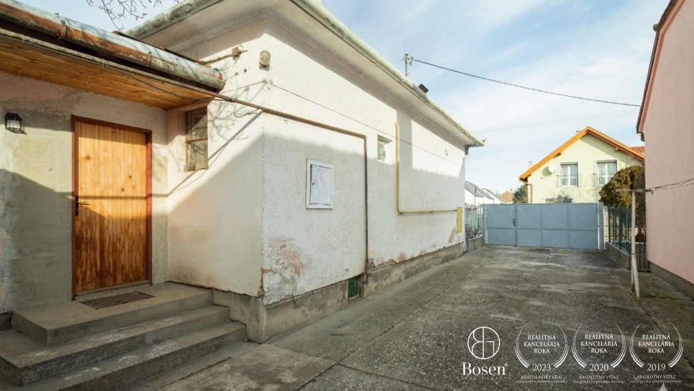 BOSEN | 3 izbový rodinný dom, Šamorín časť Mliečno