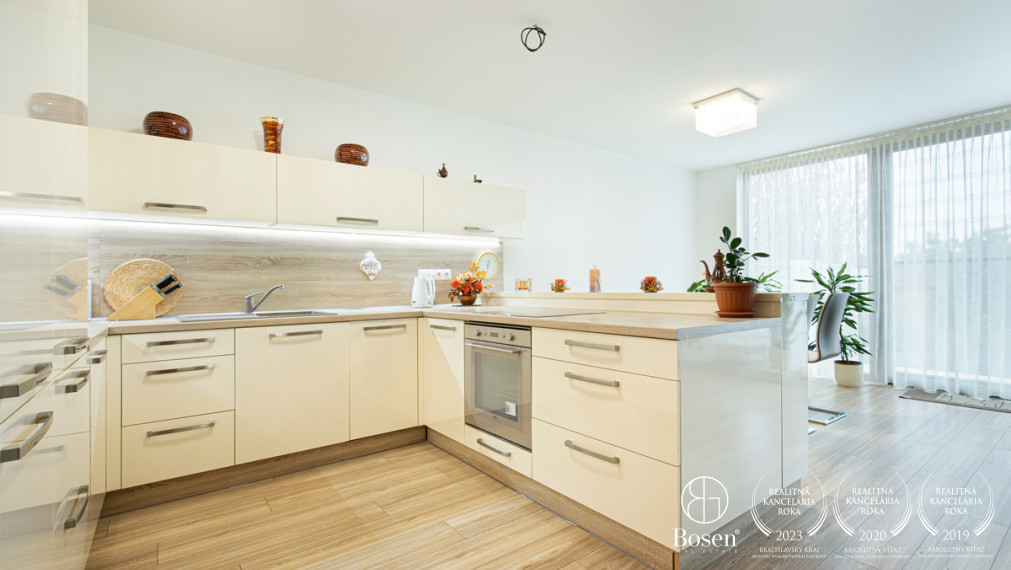 BOSEN | Priestranný 5-izbový rodinný dom pri Green Resort Hrubá Borša