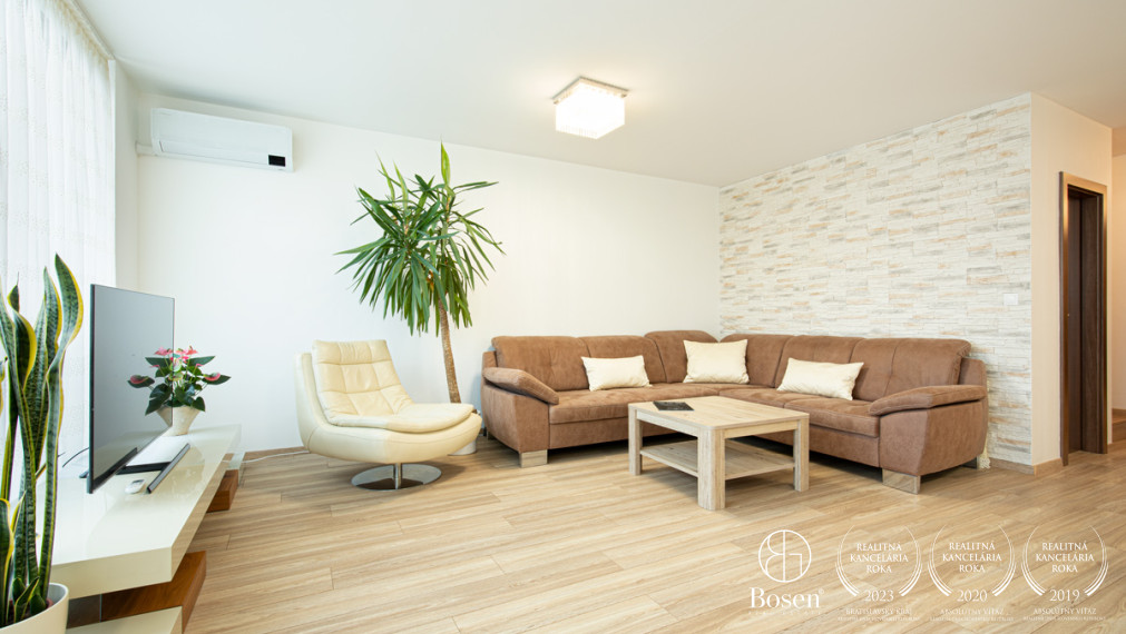 BOSEN | Priestranný 5-izbový rodinný dom pri Green Resort Hrubá Borša