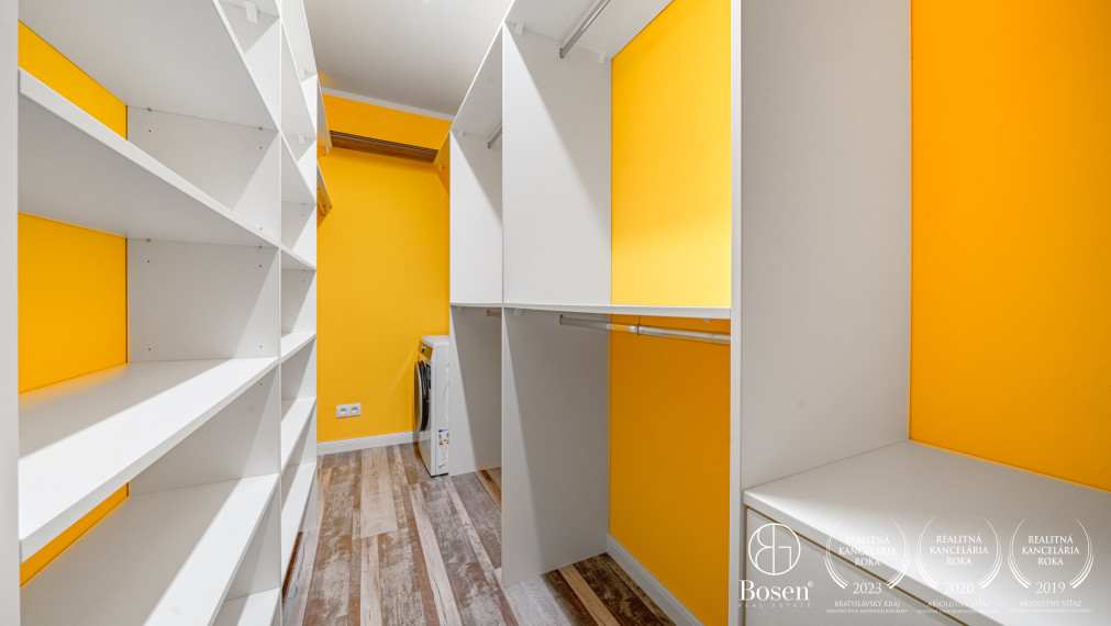 BOSEN | 3-izbový byt s terasou a balkónom, Hradný kopec, Búdkova