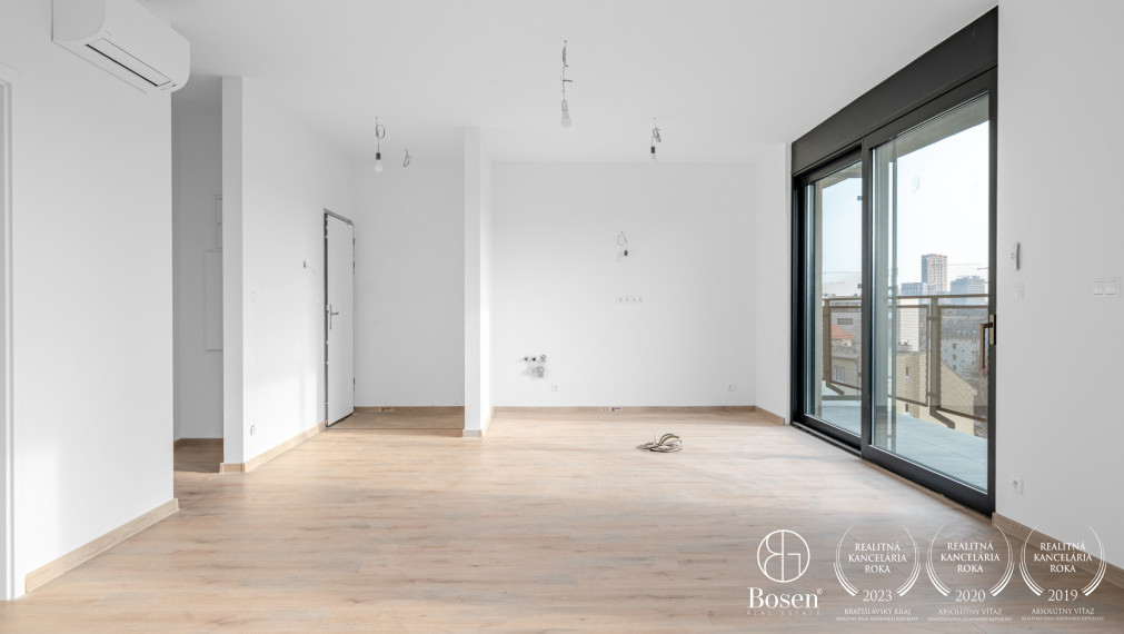 BOSEN | Svetlý 2-izbový byt s 2 terasami pri OC Central, Cyrilova ulica, Bratislava