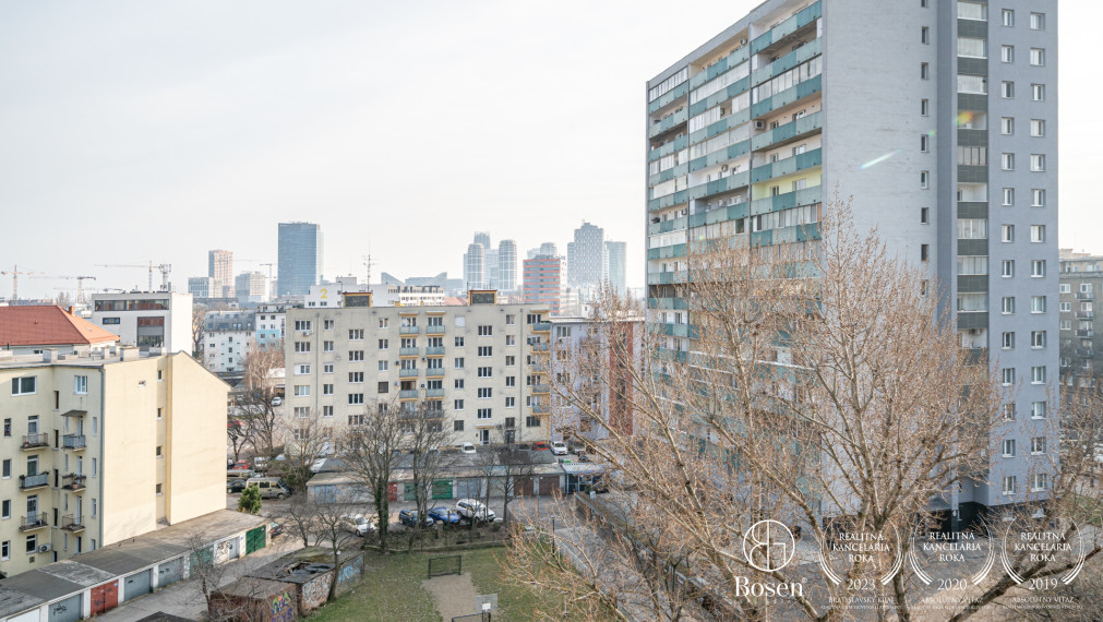 BOSEN | Svetlý 2-izbový byt s 2 terasami pri OC Central, Cyrilova ulica, Bratislava