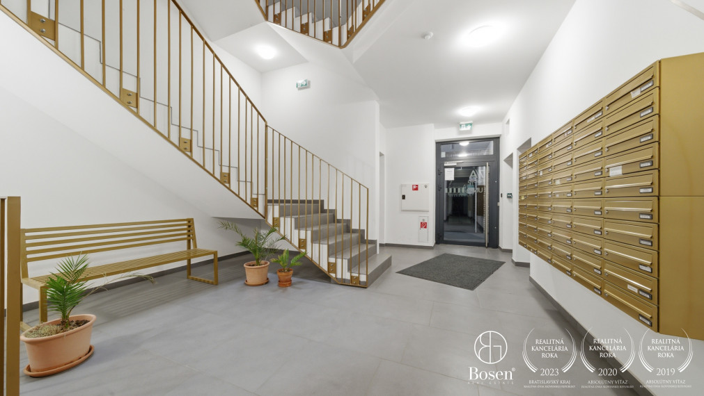 BOSEN | 2 izbový byt ktorý vonia novotou- Slnečnice Uniq