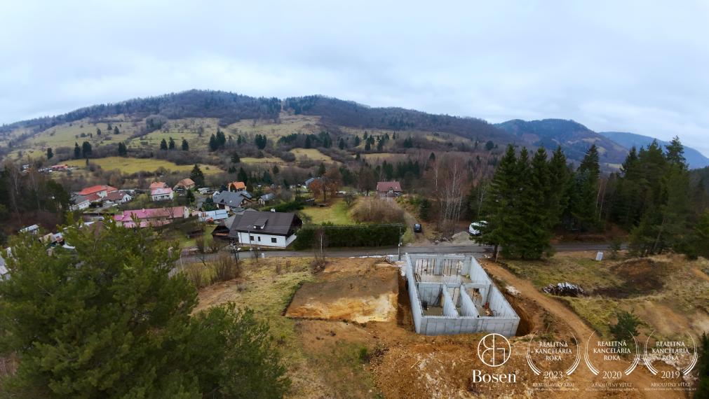 LOYALTERS | atraktívny stavebný pozemok Kremnické Bane