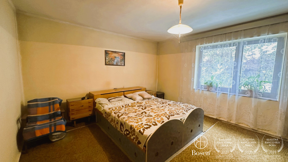 LOYALTERS | Menší RD v Šášovskom Podhradí - znížená cena