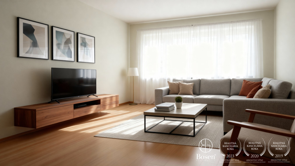 LOYALTERS | Rodinný dom s garážou a záhradou Žiar nad Hronom