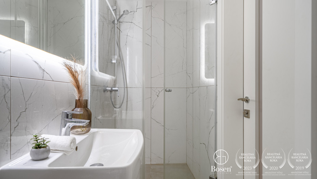 BOSEN | Priestranný 2-izbový byt v centre, Trnava, 52 m2