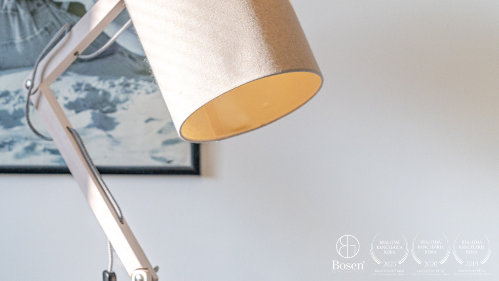 BOSEN | Priestranný 2 izbový byt Kpt. Jána Rašu, Dúbravka, 53 m2