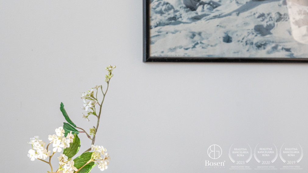 BOSEN | Priestranný 2 izbový byt Kpt. Jána Rašu, Dúbravka, 53 m2