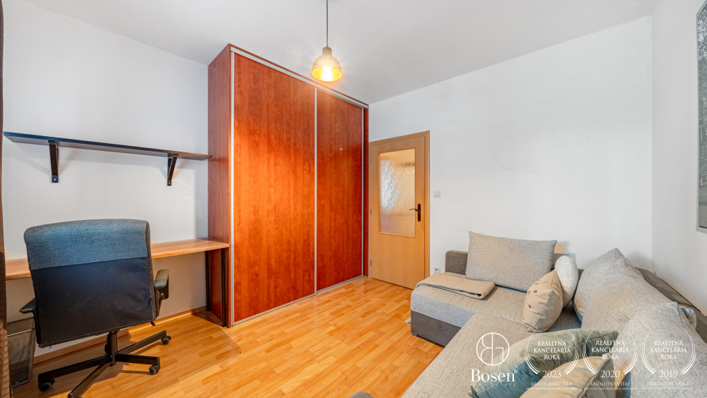 BOSEN | Zariadený 3 izbový byt, Dúbravka - Cabanova ulica