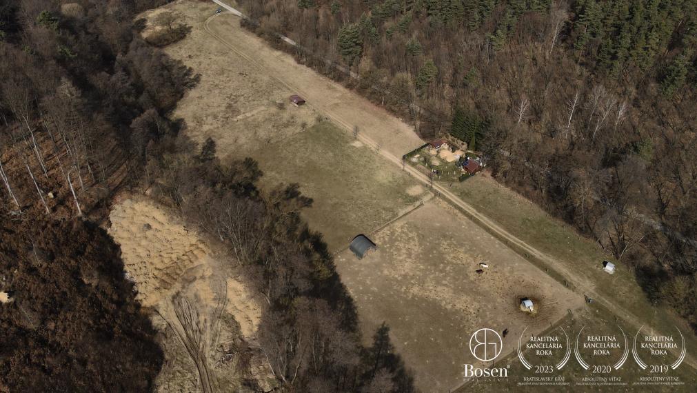 BOSEN | Na predaj pozemok v krásnom prostredí, 1564 m2 - Ľuborča