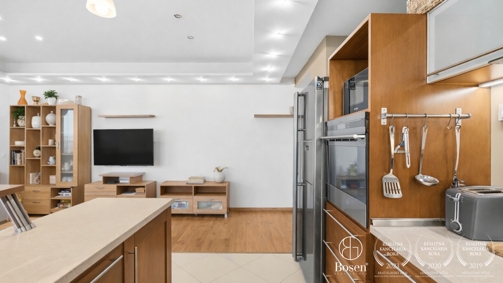 BOSEN | Morning coffee on the terrace with a view – 3-room apartment, Tupého Street, Bratislava – Vinohrady, 107 m²