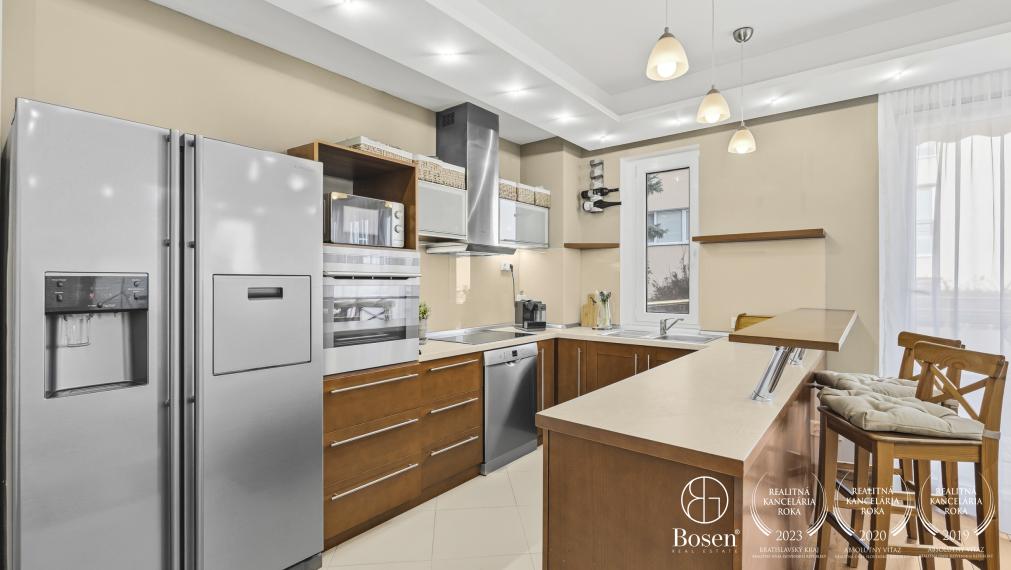 BOSEN | Morning coffee on the terrace with a view – 3-room apartment, Tupého Street, Bratislava – Vinohrady, 107 m²