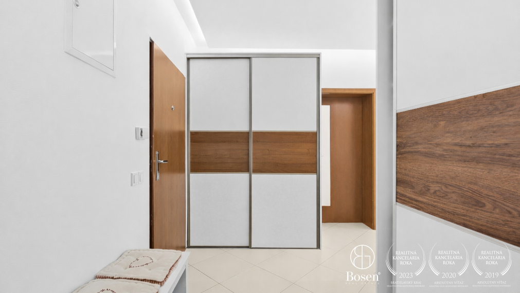 BOSEN | Morning coffee on the terrace with a view – 3-room apartment, Tupého Street, Bratislava – Vinohrady, 107 m²