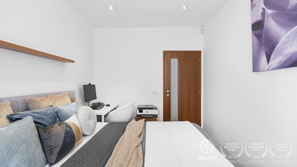 BOSEN | Morning coffee on the terrace with a view – 3-room apartment, Tupého Street, Bratislava – Vinohrady, 107 m²