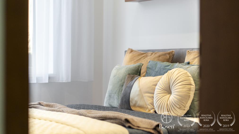 BOSEN | Morning coffee on the terrace with a view – 3-room apartment, Tupého Street, Bratislava – Vinohrady, 107 m²