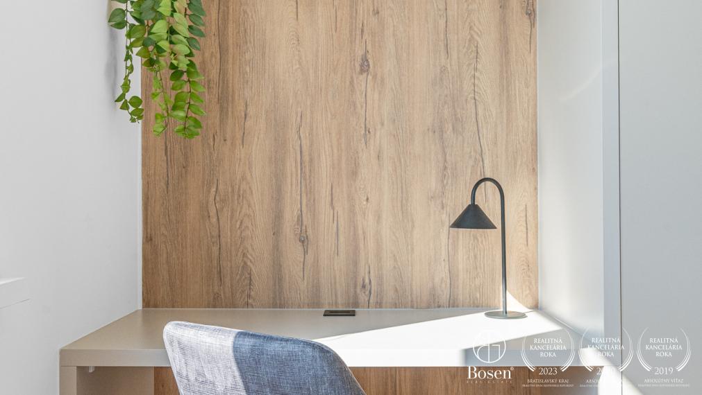 BOSEN | Kompletne zariadený, zrekonštruovaný 3-izbový byt s loggiou, 76,8 m2, Lamač, Studenohorská