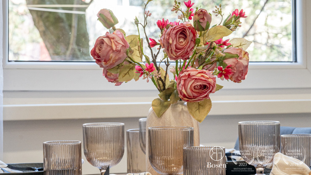 BOSEN | Kompletne zariadený, zrekonštruovaný 3-izbový byt s loggiou, 76,8 m2, Lamač, Studenohorská