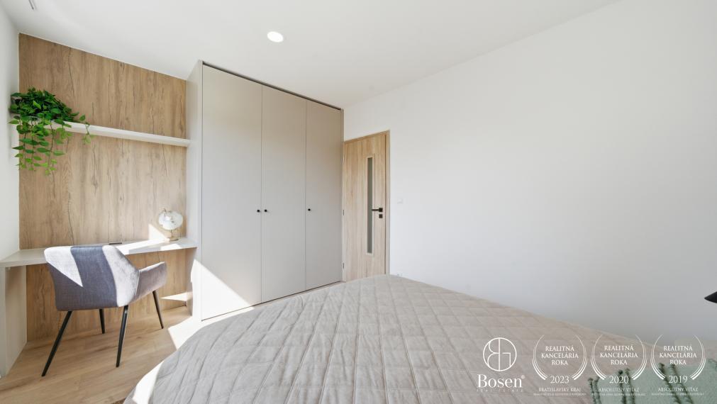 BOSEN | Kompletne zariadený, zrekonštruovaný 3-izbový byt s loggiou, 76,8 m2, Lamač, Studenohorská