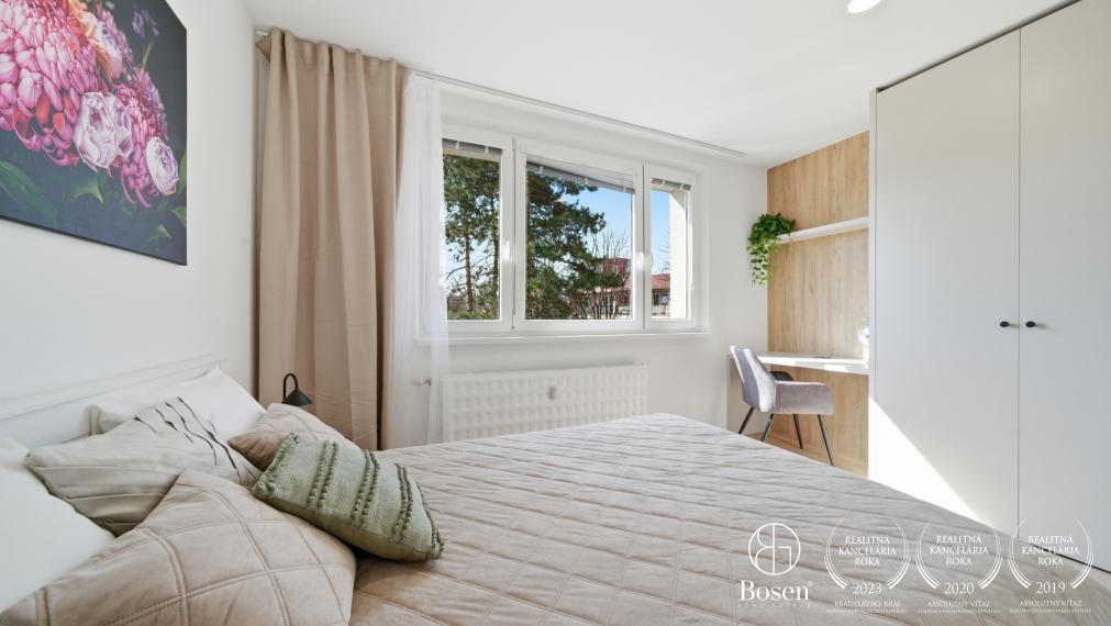 BOSEN | Kompletne zariadený, zrekonštruovaný 3-izbový byt s loggiou, 76,8 m2, Lamač, Studenohorská