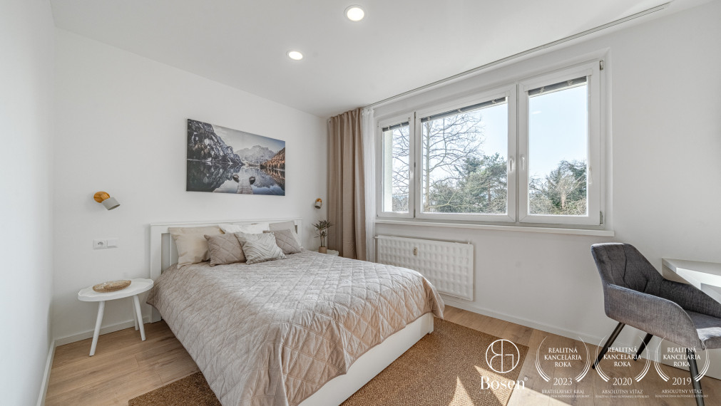 BOSEN | Kompletne zariadený, zrekonštruovaný 3-izbový byt s loggiou, 76,8 m2, Lamač, Studenohorská