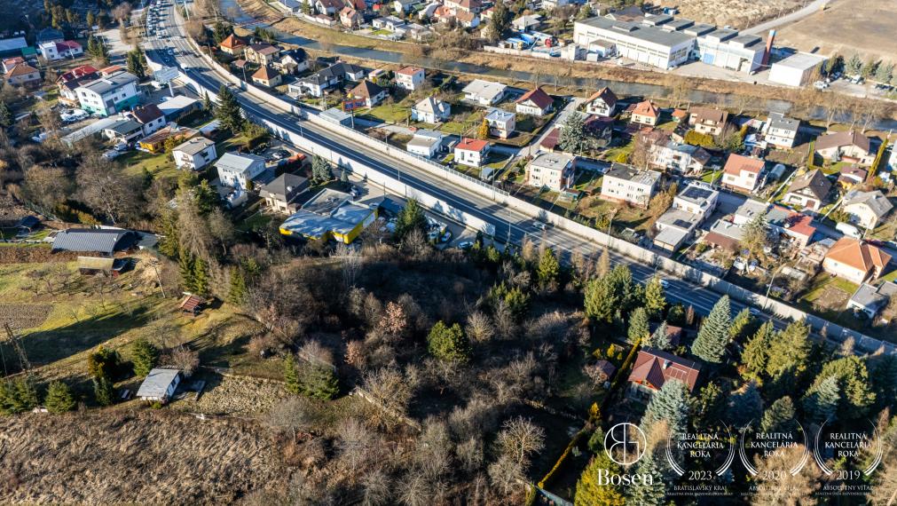 BOSEN | Rekreačný pozemok na stavbu chaty, 2004 m², Strážov