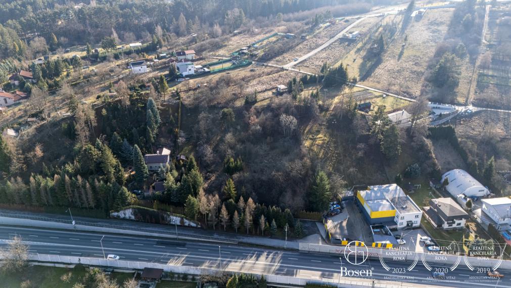 BOSEN | Rekreačný pozemok na stavbu chaty, 2004 m², Strážov