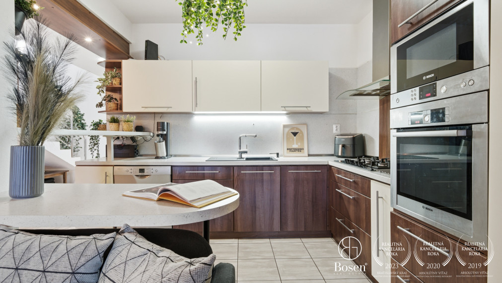 BOSEN | 4-bedroom family house with potential for 5 rooms, Višňová Street, Dunajská Lužná, 151 m2